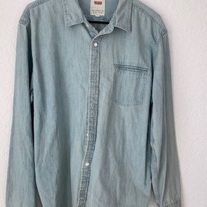 Levi Denim Shirt Sz L